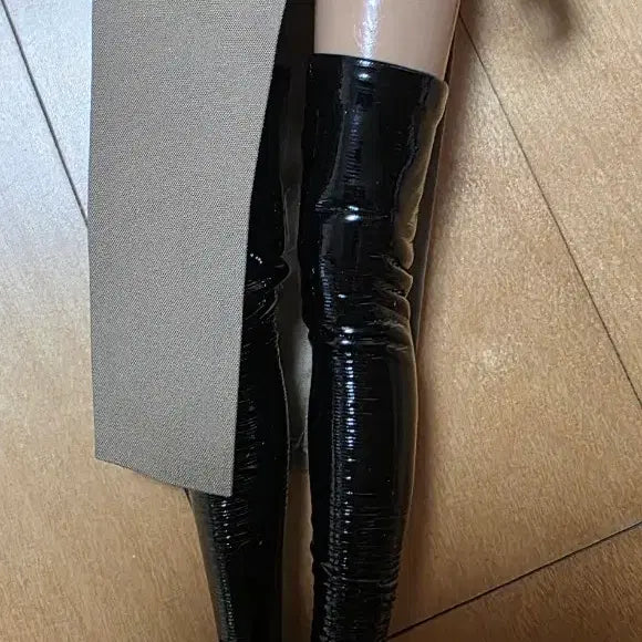 [BUNJANG] IU Custom Figure Black Outfit / 아이유 커스텀 피규어 블랙 의상