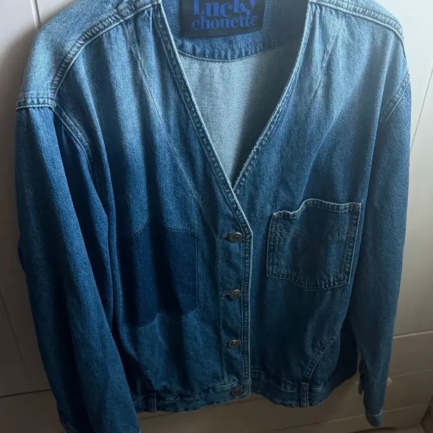 [SOLD OUT] (새상품) 럭키슈에뜨 V넥 오버사이즈 데님 자켓 38