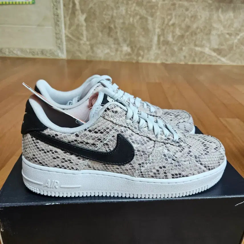 [BUNJANG] Nike Air Force 1 Low 2019 Snake 260 Sneakers / 나이키 에어포스1 로우 2019 스네이크 260사이즈
