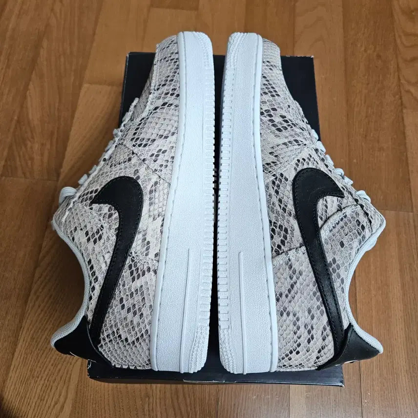 [BUNJANG] Nike Air Force 1 Low 2019 Snake 260 Sneakers / 나이키 에어포스1 로우 2019 스네이크 260사이즈