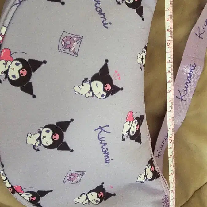 [BUNJANG] Kuromi Half-Moon Crossbody Bag / 쿠로미 반달 크로스백 힙색