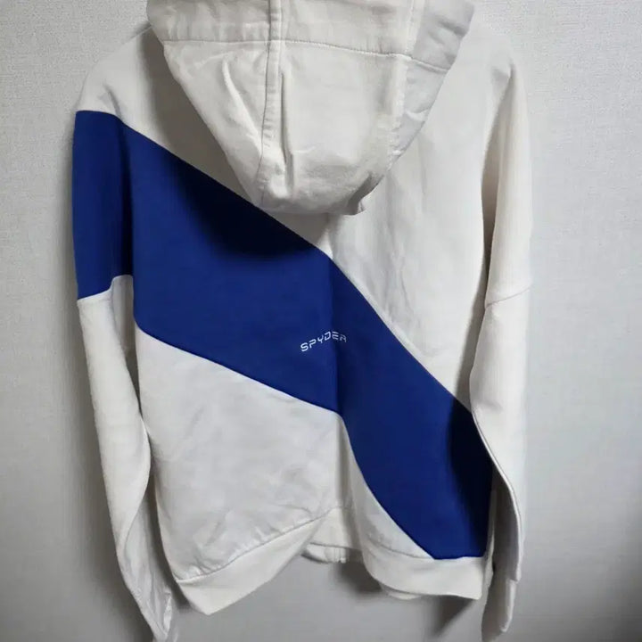 [BUNJANG] Spyder Diagonal Logo Hooded Zip-up (White/Blue) - 95 / [새상품/급처] 스파이더 사선 로고 후드 집업 (화이트/블루) - 95