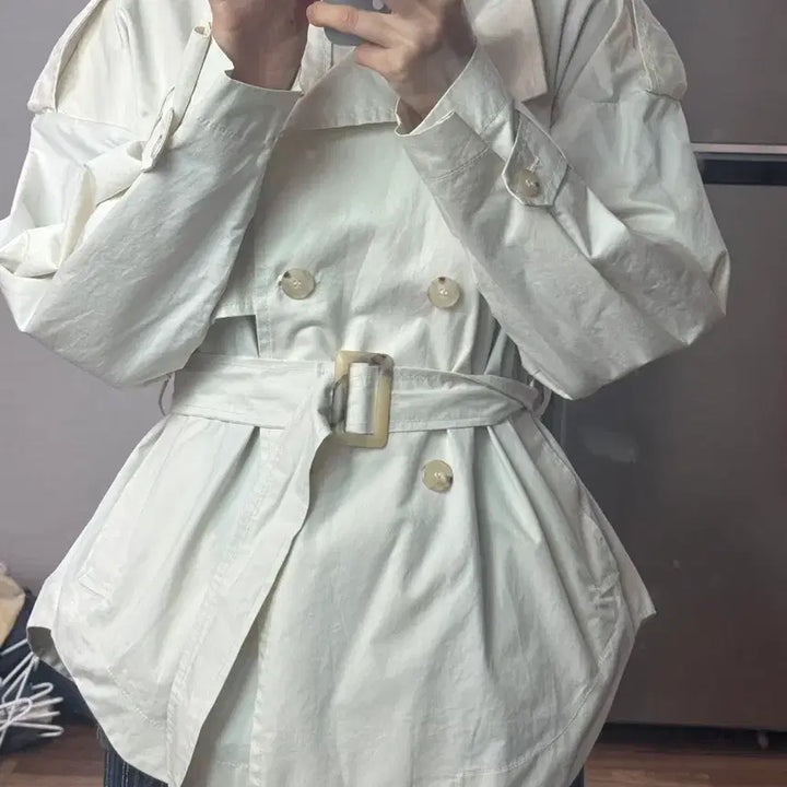 [BUNJANG] Ivory Belted Trench Coat / 아이보리색 벨트 트렌치 코트