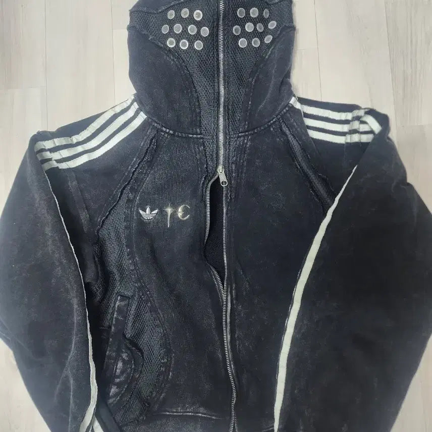 [BUNJANG] Adidas X Thug Club Teamgeist Hooded Zip-up Black / 아디다스 X 떠그클럽 팀가이스트 후드집업 블랙