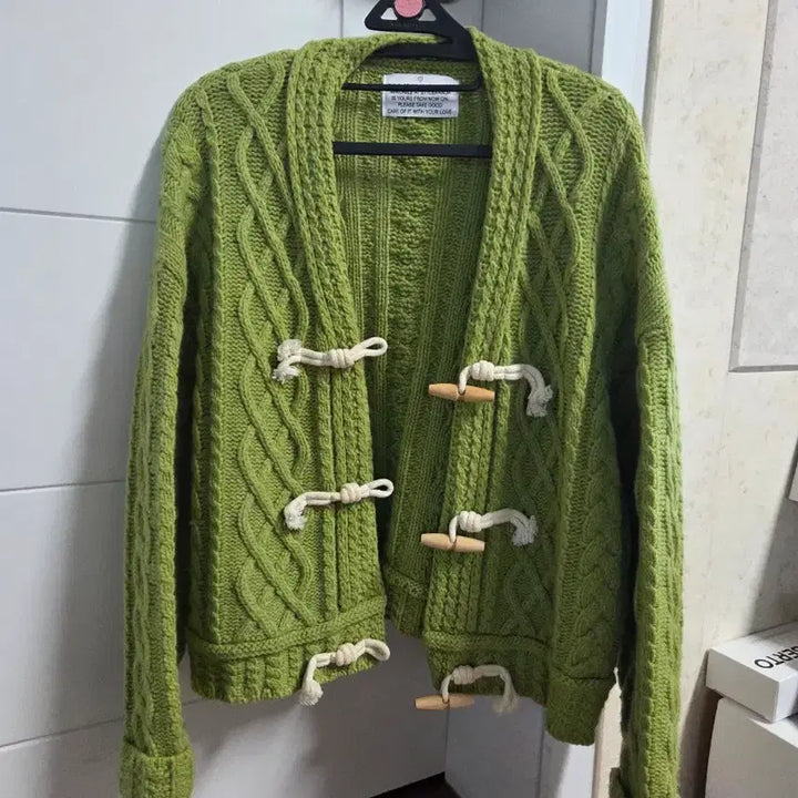 [BUNJANG] Stylenanda Duffle Wool Cable Knit Cardigan / 스타일난다 더플 울케이블 니트 가디건