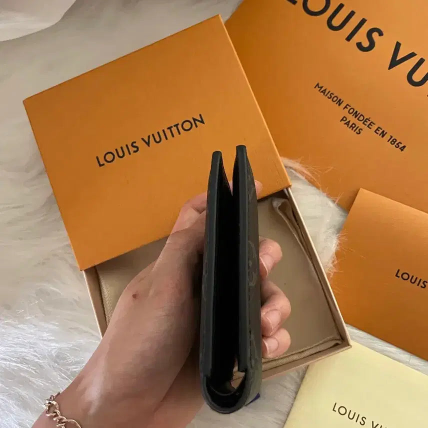 [BUNJANG] Louis Vuitton Monogram Eclipse Wallet / 루이비통 모노그램 이클립스 반지갑 월렛