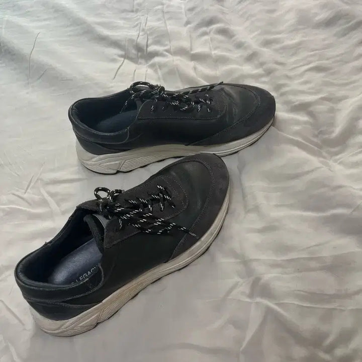 [BUNJANG] Our Legacy Leather Mono Runner 43 (280mm) / (초급처시작)아워레가시 모노러너 280