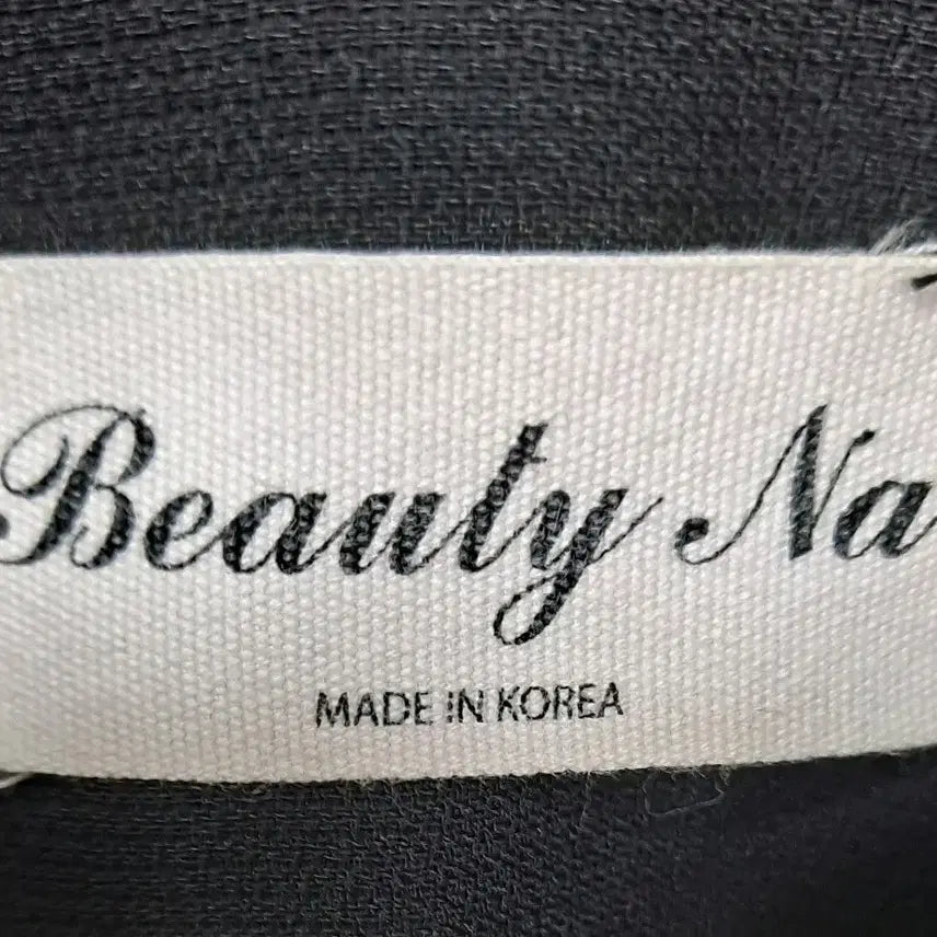 [BUNJANG] Black Frill Off-Shoulder Short-Sleeve Blouse / 블랙 프릴 오프 숄더 반팔 블라우스