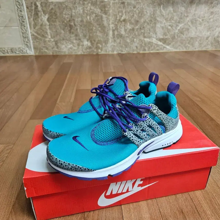 [BUNJANG] Nike Air Presto Blue Safari Sneakers / 나이키 에어프레스토 블루사파리 260