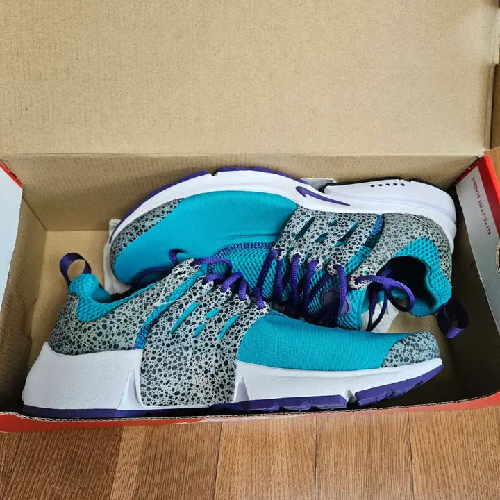 [BUNJANG] Nike Air Presto Blue Safari Sneakers / 나이키 에어프레스토 블루사파리 260