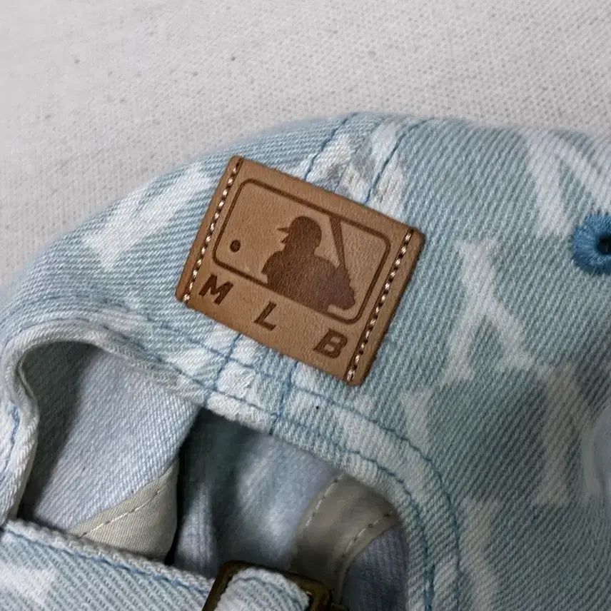 [BUNJANG] MLB NY Denim Monogram Ball Cap / MLB NY 데님 모노그램 볼캡