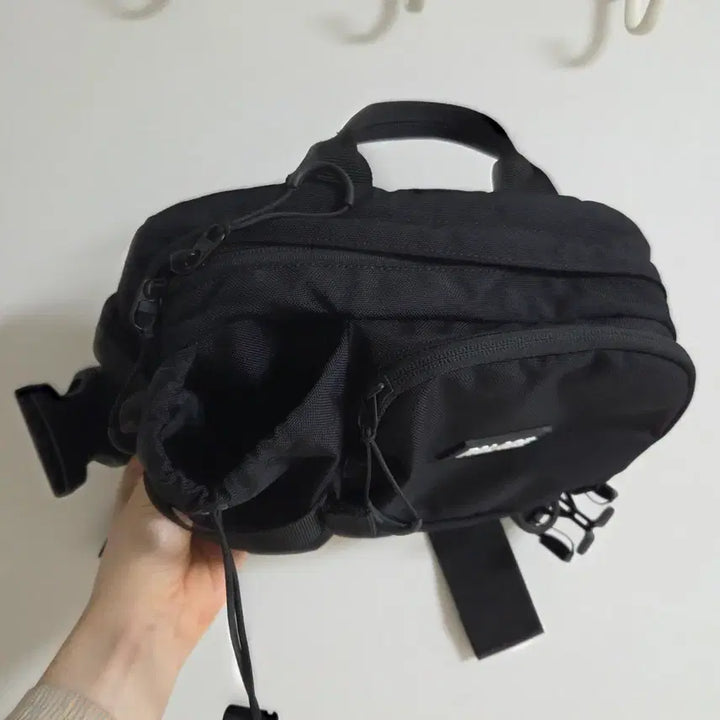 [BUNJANG] Palace Hip Pack / 팔라스 힙색