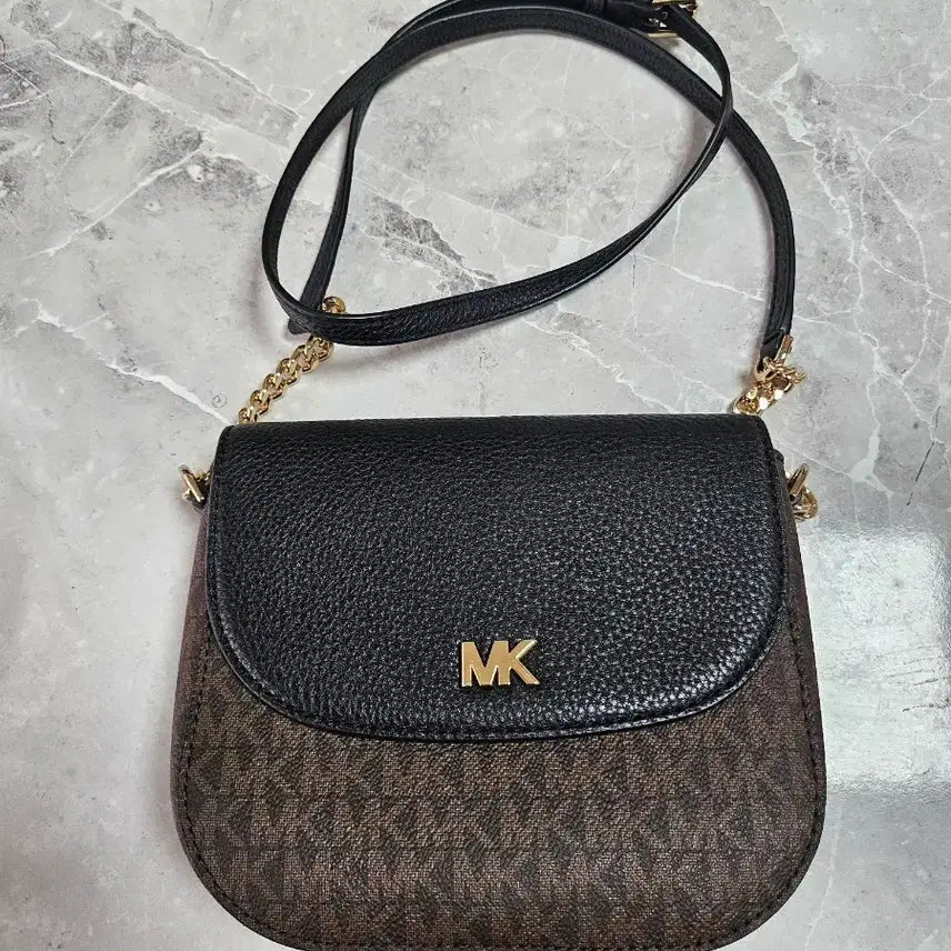 [BUNJANG] Michael Kors Black Brown Shoulder Bag / 마이클코어스 블랙 브라운 숄더백