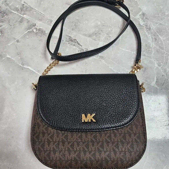 [BUNJANG] Michael Kors Black Brown Shoulder Bag / 마이클코어스 블랙 브라운 숄더백