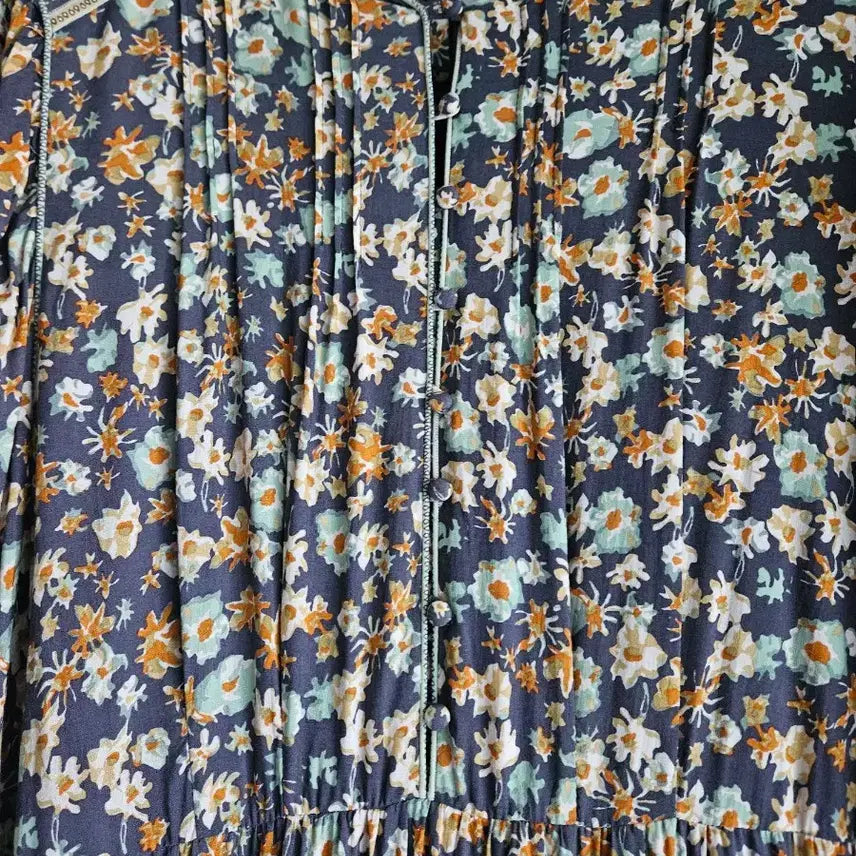 [SOLD OUT] 써스데이아일랜드 롱 원피스 M