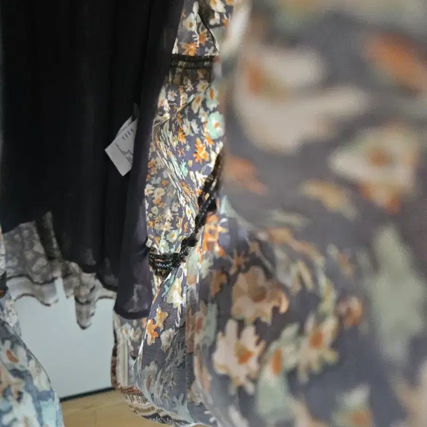 [SOLD OUT] 써스데이아일랜드 롱 원피스 M