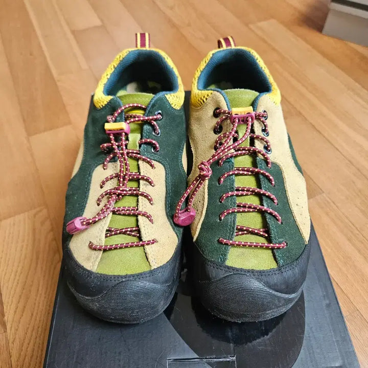 [BUNJANG] Keen Jasper Rock Dacgambo Collaboration Size 265 / 킨 keen 제스퍼 락 265사이즈