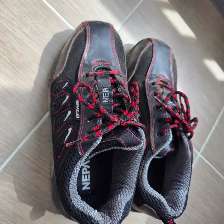 [BUNJANG] Nepa Work Boots 260mm / 네파 작업화