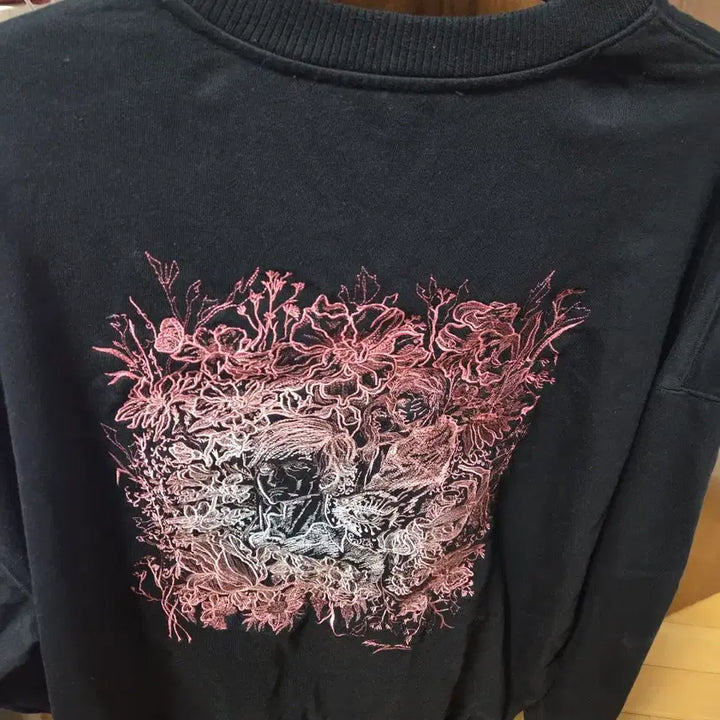 [BUNJANG] Songzio Homme Embroidered Black Sweatshirt / 송지오옴므 자수블랙 맨투맨 48사이즈팔아요