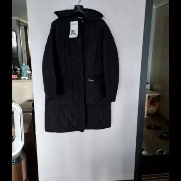 [SOLD OUT] 새제품)버버리 파크게이트 블랙 퀼팅 후드 자켓 L77반~88