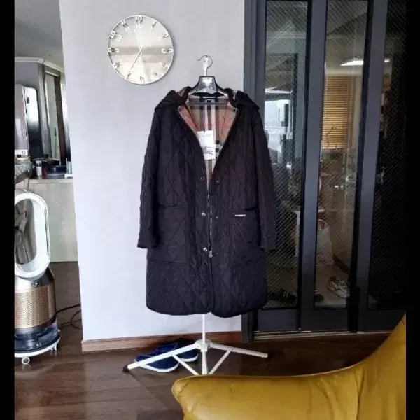 [SOLD OUT] 새제품)버버리 파크게이트 블랙 퀼팅 후드 자켓 L77반~88