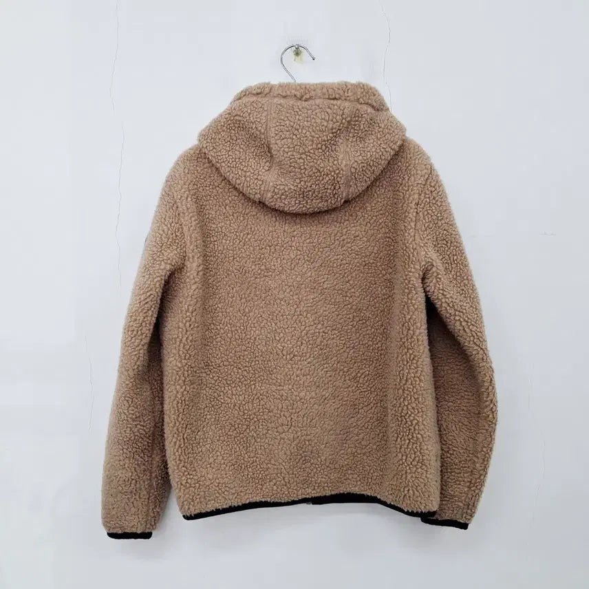 [BUNJANG] National Geographic Fleece Jacket Beige / 내셔널지오그래픽 와펜 플리스 후드집업 뽀글이 후리스 자켓 S 90 베이지