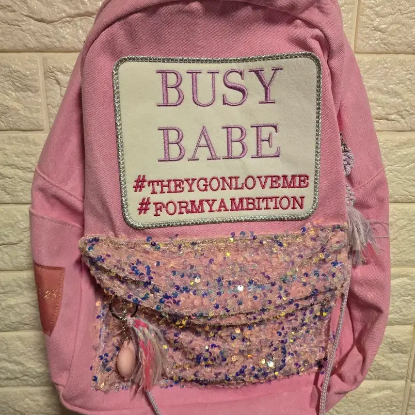 [BUNJANG] Entrev Busy Baby Pink Sequin Backpack / 앙트레브 비지 베이비 핑크 스팽글 민트급