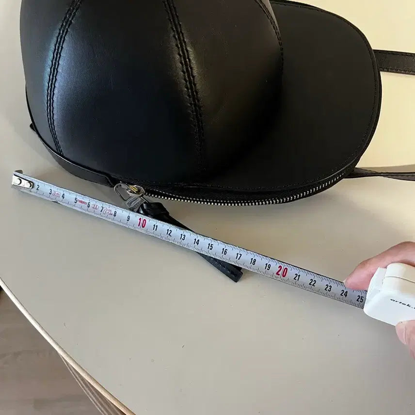 [BUNJANG] JW Anderson Hat Bag / JW앤더슨 모자가방