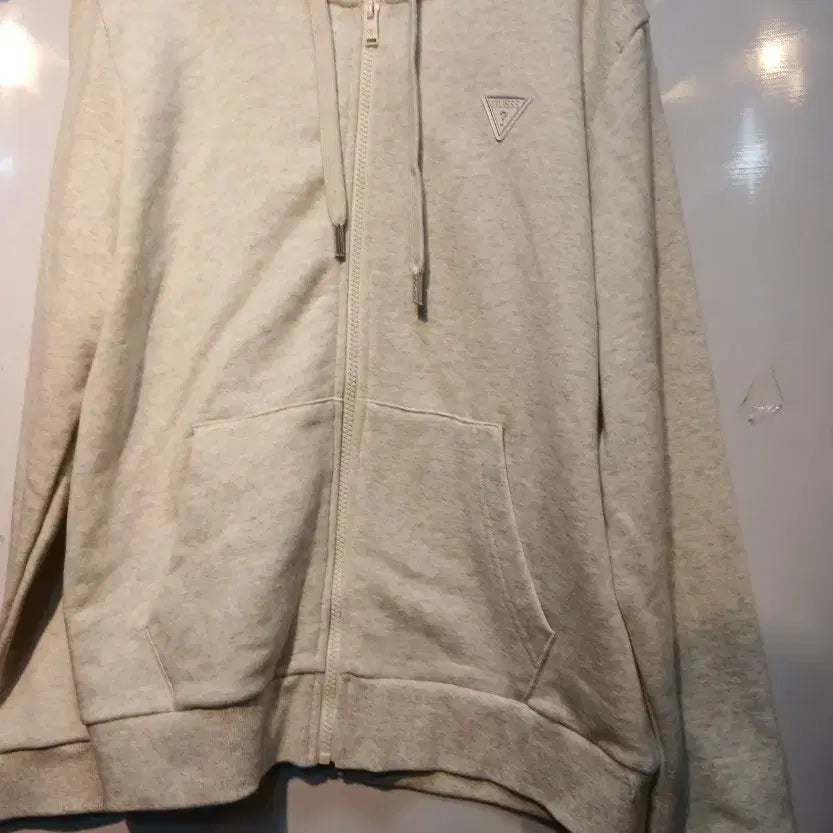 [BUNJANG] GUESS Hooded Zip-Up Jacket Ivory L / GUESS 후드집업 아이보리 L