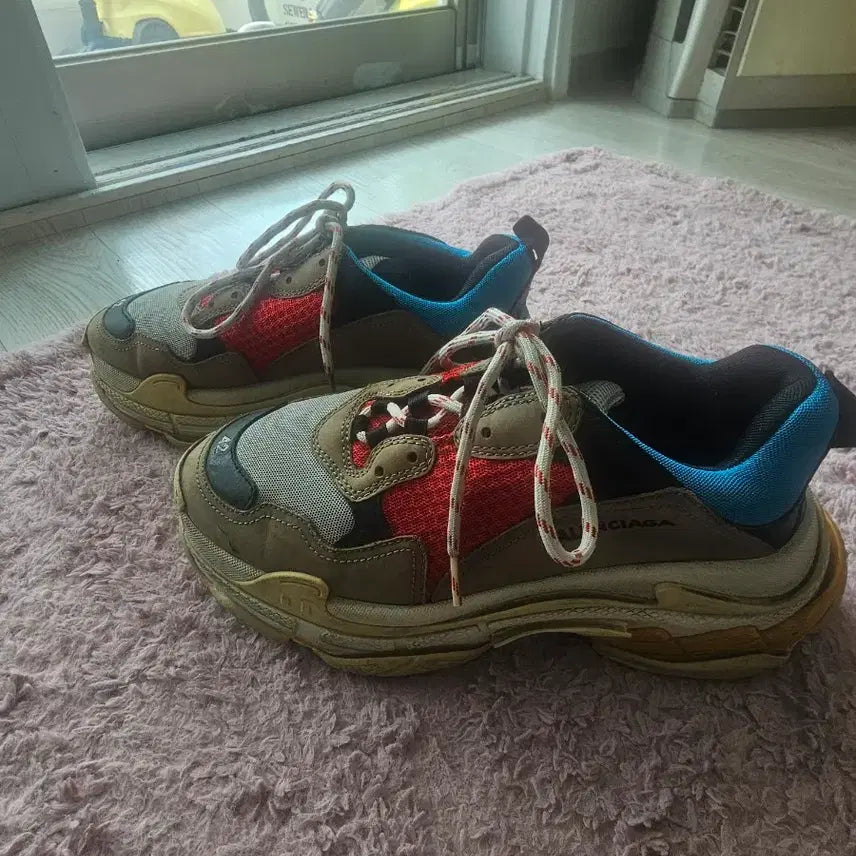[BUNJANG] Balenciaga Triple S Multi Sneakers / 발렌시아가 트리플S 멀티 스니커즈 42(270)