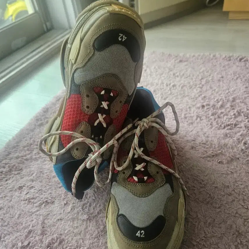 [BUNJANG] Balenciaga Triple S Multi Sneakers / 발렌시아가 트리플S 멀티 스니커즈 42(270)