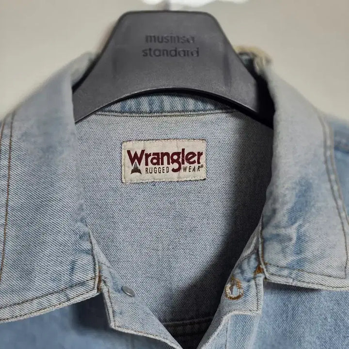 [BUNJANG] Wrangler Vintage Denim Jacket / 랭글러 빈티지 데님 자켓 청자켓