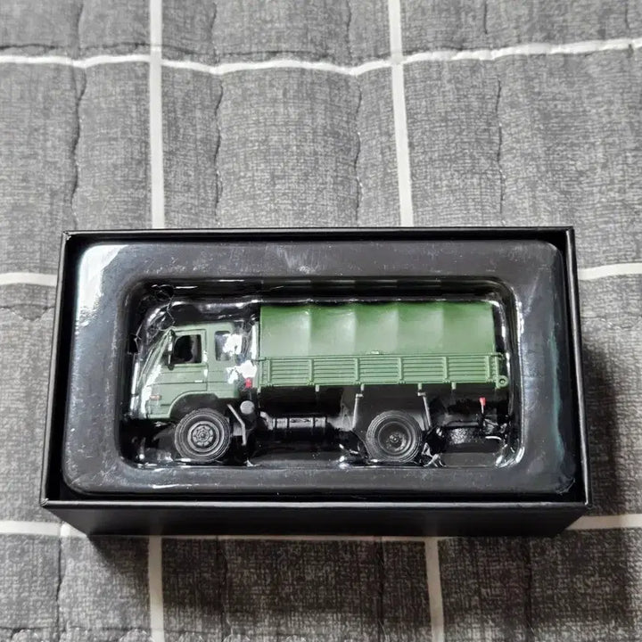 [SOLD OUT] 1:64 1/64 DCT dongfeng 군용트럭 다이캐스트
