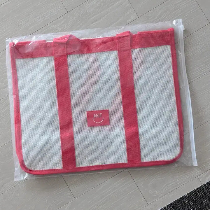 [BUNJANG] iwlt Mesh Beach Bag / iwlt 한연아 쇼트벗스터닝 매쉬백 비치백 새상품