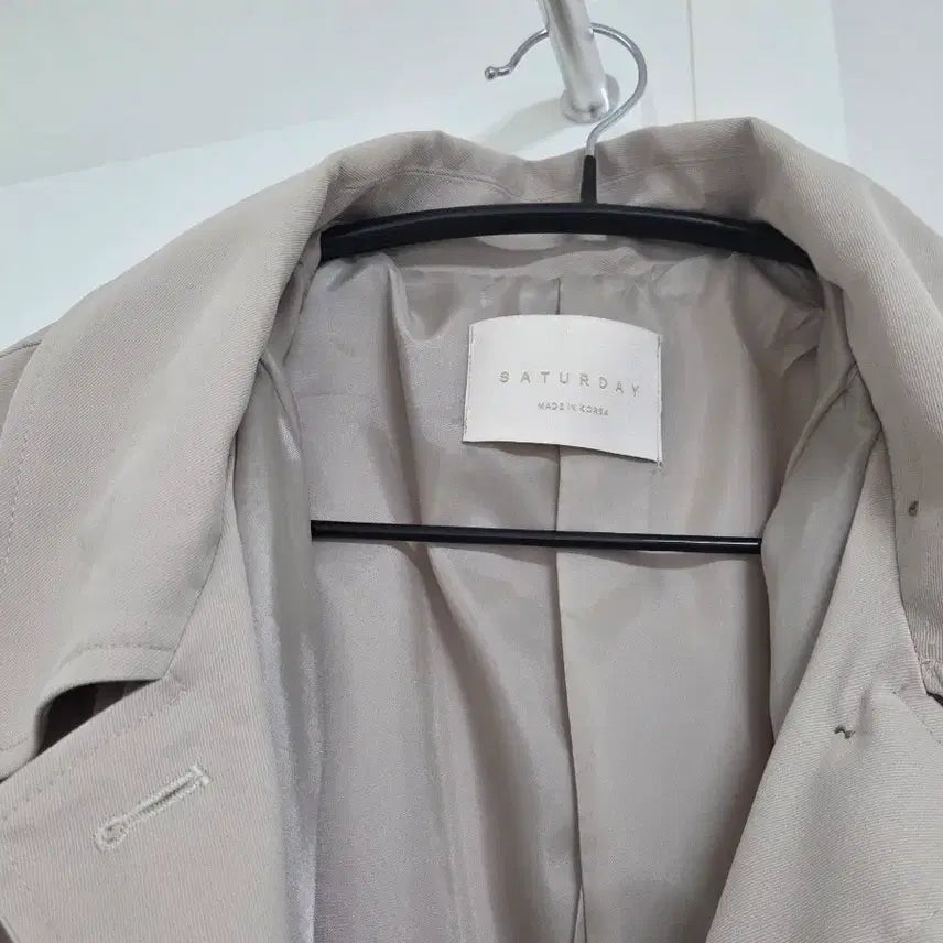 [BUNJANG] Zigzag 2cm Single Belt Trench Coat (Cream Beige) / 지그재그 이센치 싱글 벨트 트렌치코트 (크림베이지)