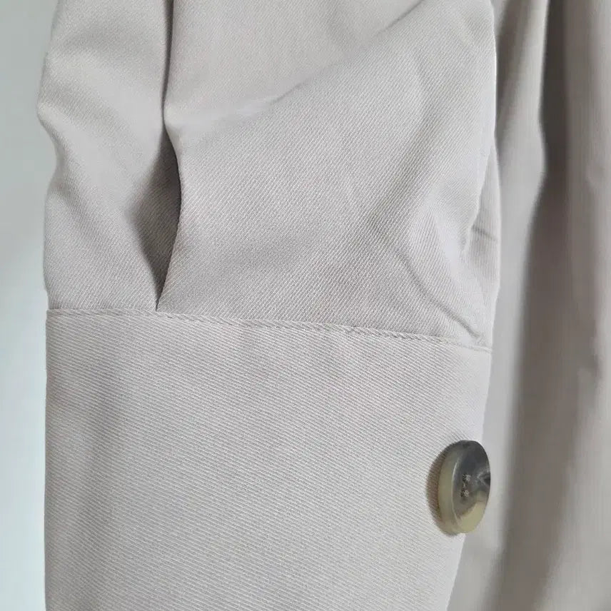 [BUNJANG] Zigzag 2cm Single Belt Trench Coat (Cream Beige) / 지그재그 이센치 싱글 벨트 트렌치코트 (크림베이지)