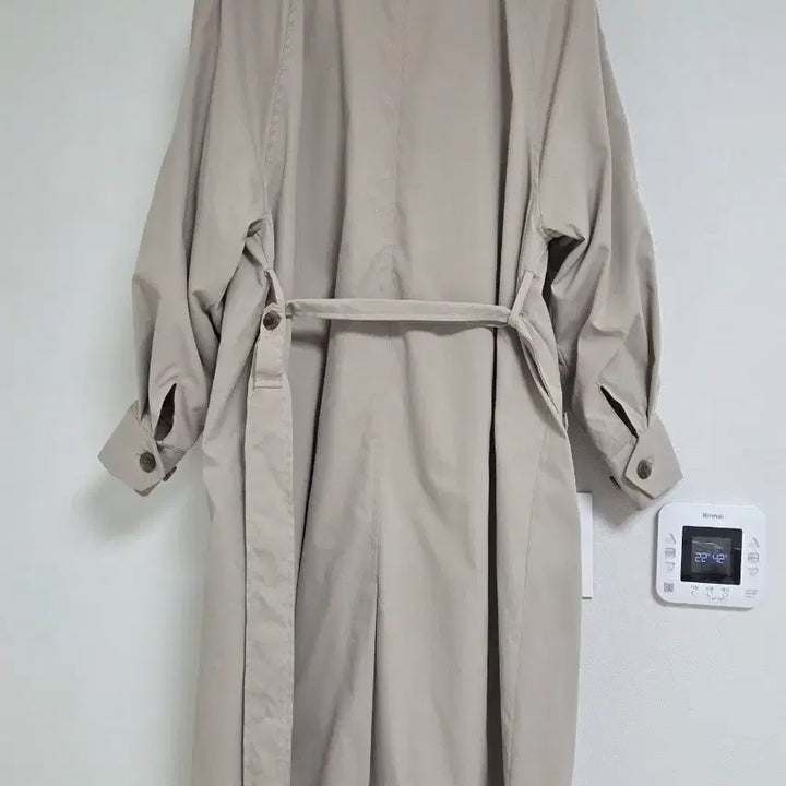 [BUNJANG] Zigzag 2cm Single Belt Trench Coat (Cream Beige) / 지그재그 이센치 싱글 벨트 트렌치코트 (크림베이지)