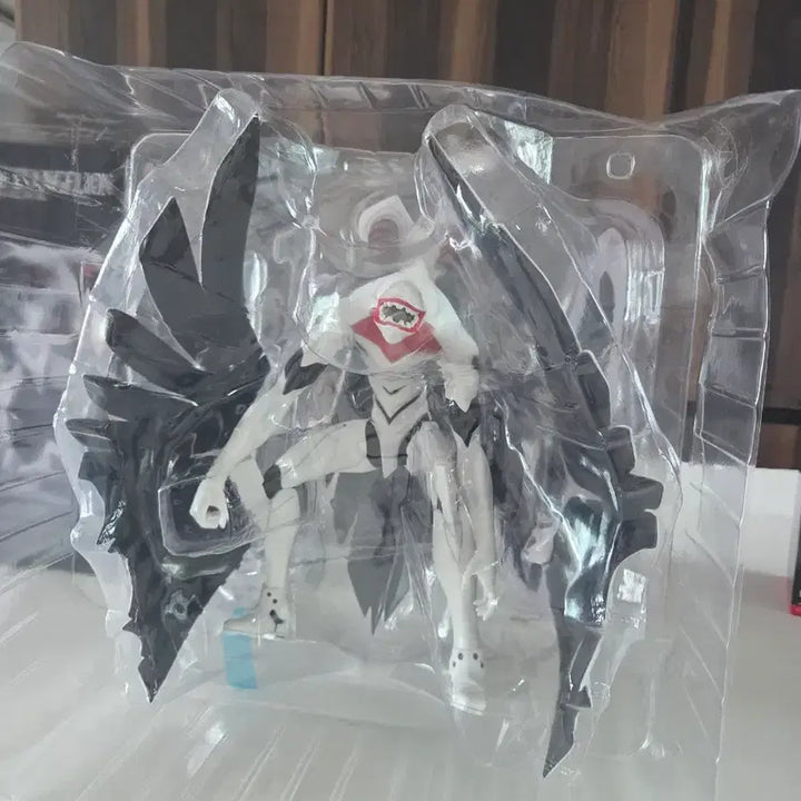 [SOLD OUT] 에반게리온 라스트원상 양산기 피규어