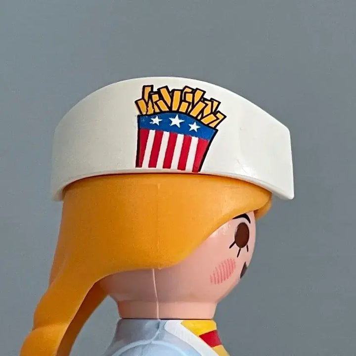 [BUNJANG] Playmobil Hamburger Shop Clerk Figure / 플레이모빌 중고 햄버거 가게 점원