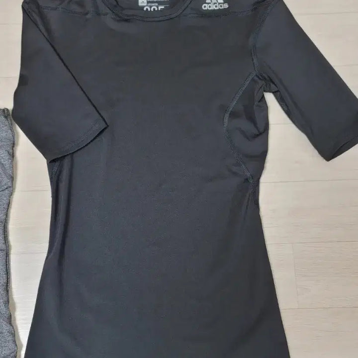 [BUNJANG] Adidas, New Balance, Benzeh, Fila 95 Bundle Set - 4 Items / 아디다스/뉴발란스/벤제프/휠라95 일괄 4벌 새상품급입니다