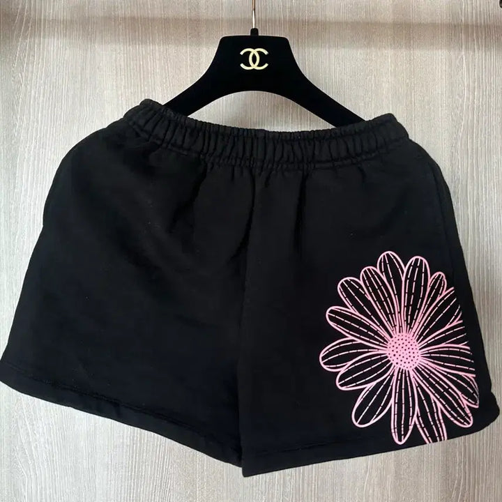 [SOLD OUT] 마르디 메크르디 플라워 숏팬츠 새상품