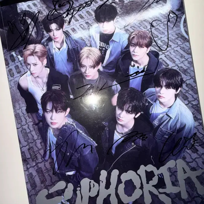 [SOLD OUT] 알파드라이브원 싸인앨범 양도