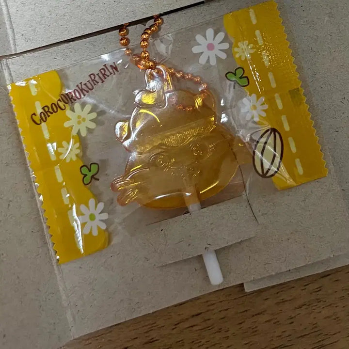 [BUNJANG] Bandai Gacha Sanrio Candy Charm Gum Keychain Korokoro Kuririn / 반다이 가챠 산리오 캔디참 구미키링 코로코로쿠리링