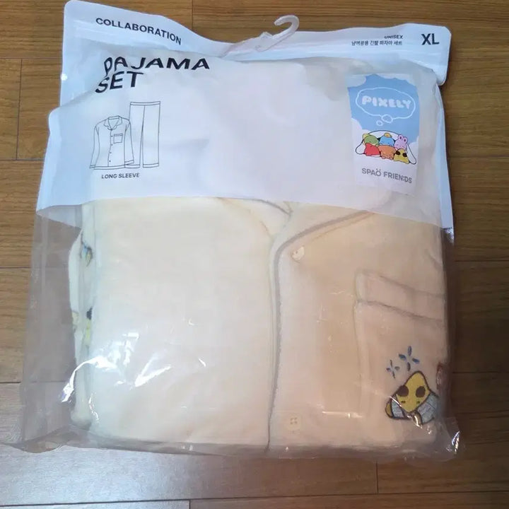 [SOLD OUT] 픽셀리 스파오 잠옷 각별 XL