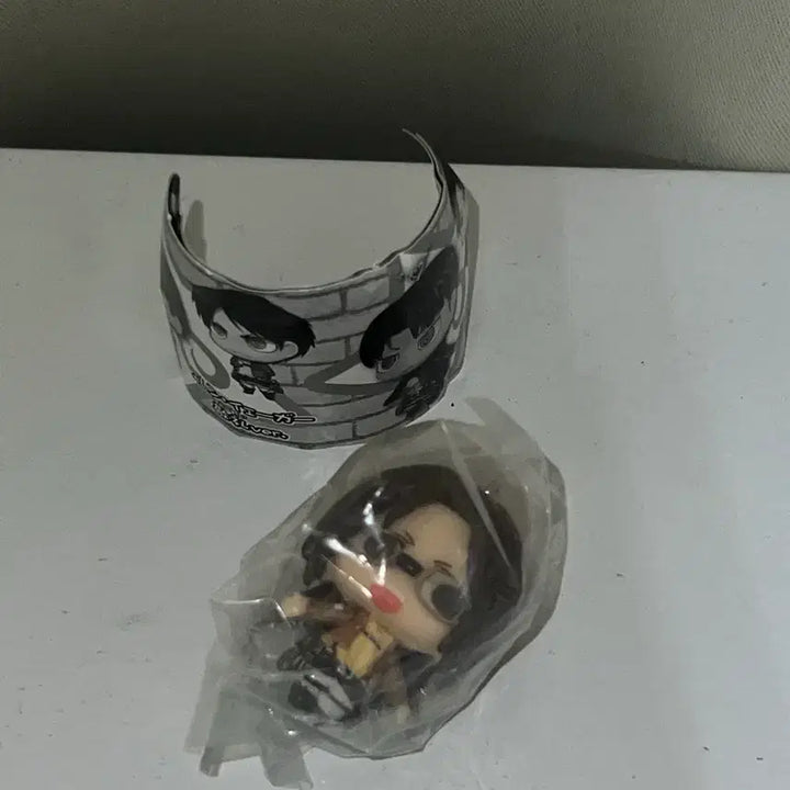 [SOLD OUT] 미개봉 진격거 한지 조에 희귀 가챠 키링