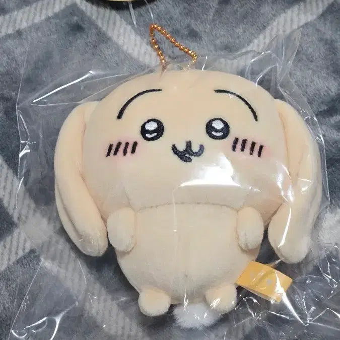 [BUNJANG] Chiikawa Robeared Usagi Plush Keychain / 치이카와 롭이어 우사기 처진귀 우사기