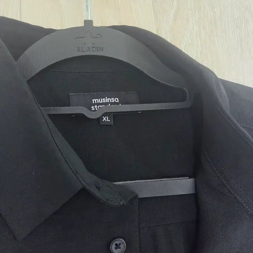 [SOLD OUT] 무신사 스탠다드 반팔 자켓 XL 블랙
