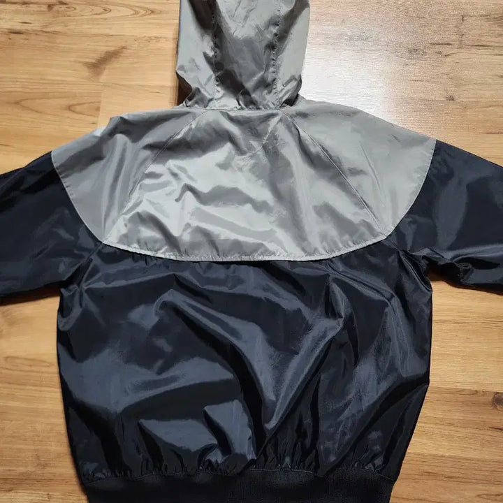 [SOLD OUT] 나이키윈드러너