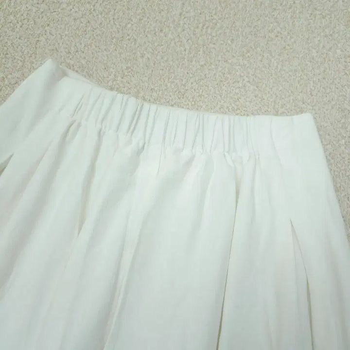 [SOLD OUT] (F)bongbly 여성 뒷밴딩 플레어 코튼 스커트 W2938