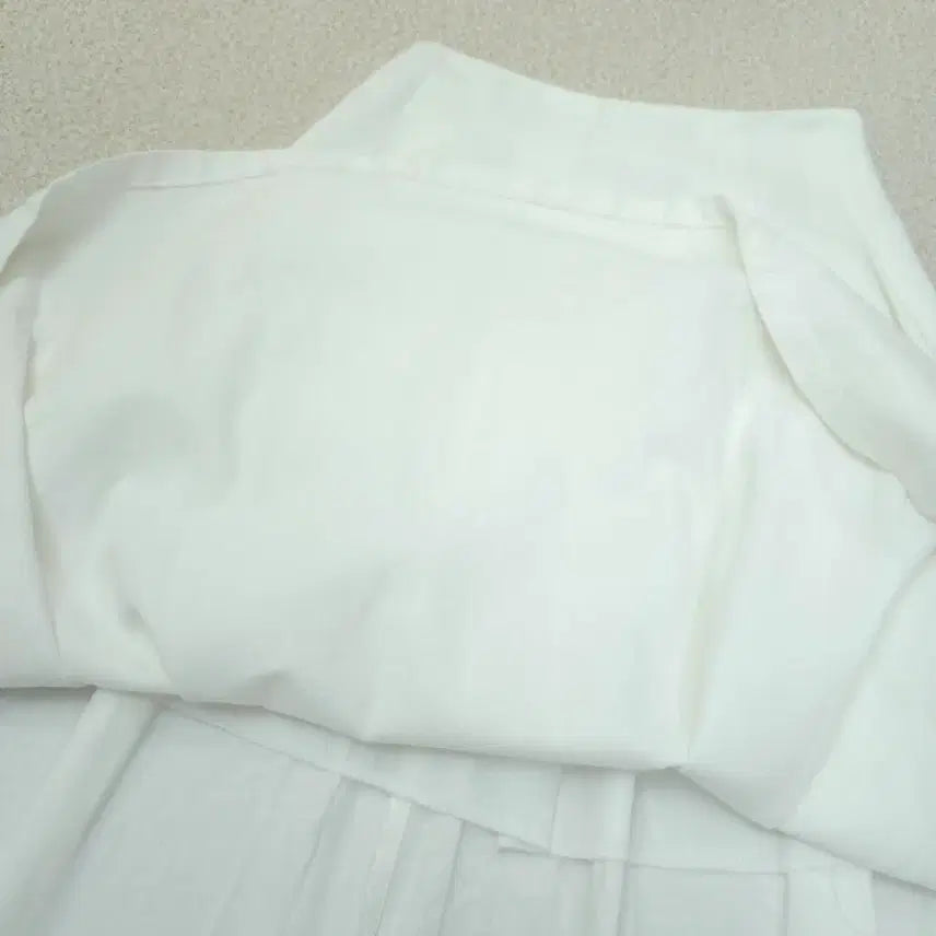 [SOLD OUT] (F)bongbly 여성 뒷밴딩 플레어 코튼 스커트 W2938